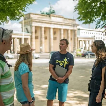 Erkunden Sie Berlin: Tour zu den wichtigsten Sehenswürdigkeiten (3 Stunden) at Reichstagufer 17, Berlin, Germany OXGE.com Special Offers, Deals & Discounts in Germany