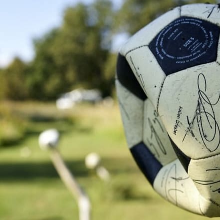 Fußballgolf für bis zu 2 Personen bei Country Golf Wiesenburg Magdeburg OXGE.com Special Offers, Deals & Discounts in Germany