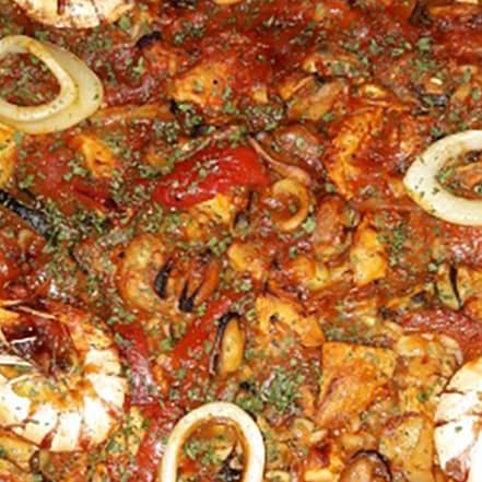 Genieße eine authentische spanische Paella und köstliche Churros Bochum OXGE.com Special Offers, Deals & Discounts in Germany