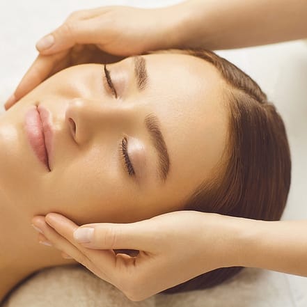 Gesichtsbehandlung & Pedi- / Maniküre Münster OXGE.com Special Offers, Deals & Discounts in Germany