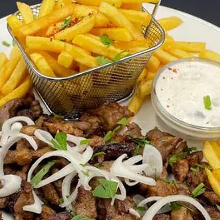 Griechisches Festmahl: Genieße 3-Gänge-Gyros-Menü für 2 o. 4 Personen Essen OXGE.com Special Offers, Deals & Discounts in Germany