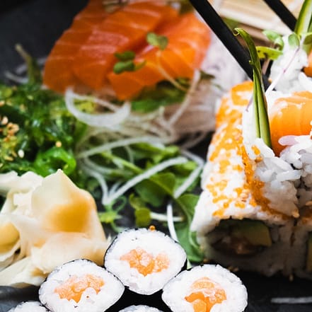Große gemischte Sushiplatte inkl. Miso Suppe & Dessert Dresden OXGE.com Special Offers, Deals & Discounts in Germany