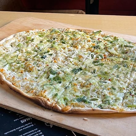 Herzhafter Genuss: Flammkuchen od. Manti + Softdrink für 2 od. 4 Pers. Mannheim OXGE.com Special Offers, Deals & Discounts in Germany