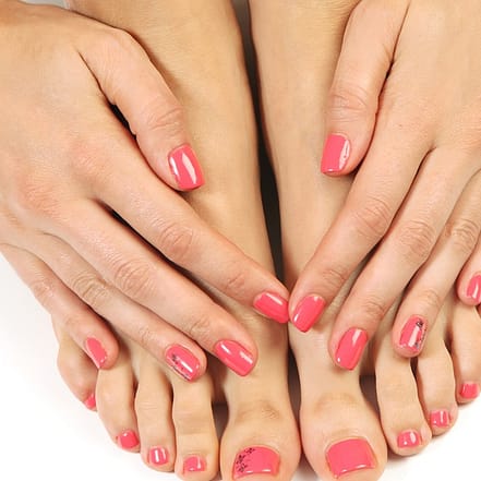 Klassische Mani- und Pediküre Dresden OXGE.com Special Offers, Deals & Discounts in Germany