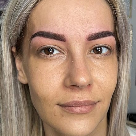 Microblading/Ombre Microshading der Augenbrauen inkl. Nachbehandlung Stuttgart OXGE.com Special Offers, Deals & Discounts in Germany