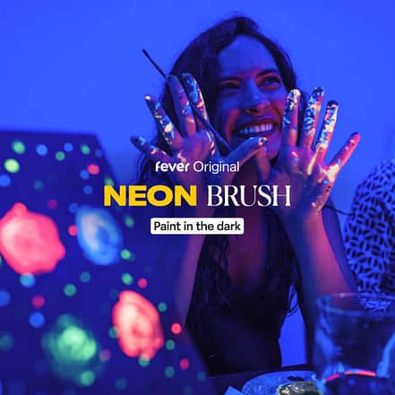 Neon Brush: Ein Glow-in-the-Dark-Malerlebnis at Novotel Muenchen City, Munich, Germany OXGE.com Special Offers, Deals & Discounts in Germany