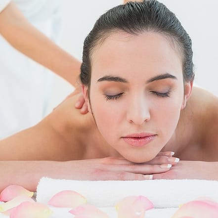 Rücken- und Klangschalen-Massage Hamburg OXGE.com Special Offers, Deals & Discounts in Germany