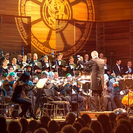 Ticket für Carmina Burana inkl. Fan-Paket am 11.07.25 in Magdeburg Magdeburg OXGE.com Special Offers, Deals & Discounts in Germany