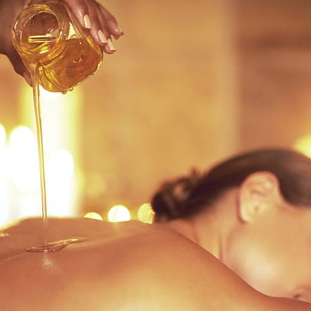 Valentinstag-Special: 60 Min. Einzel- oder Paar-Massage München OXGE.com Special Offers, Deals & Discounts in Germany
