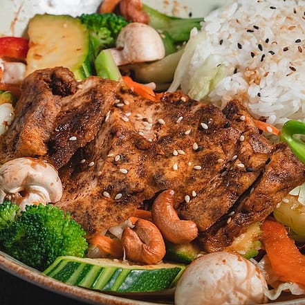 Veganes, vietnamesisches Verkostungsmenü für 2 oder 4 Personen Berlin OXGE.com Special Offers, Deals & Discounts in Germany