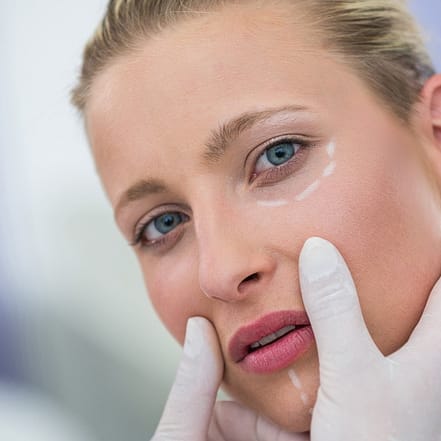 Wertgutschein Hyaluron-Behandlung Berlin OXGE.com Special Offers, Deals & Discounts in Germany