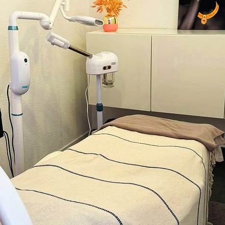 Wimpern nach Wunsch: 1:1 bis Mega Volumen inkl. UV Light & Auffüllen Essen OXGE.com Special Offers, Deals & Discounts in Germany