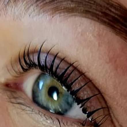 Wimpern- und/oder Augenbrauen-Lifting inkl. Färben für 1 Person Frankfurt OXGE.com Special Offers, Deals & Discounts in Germany