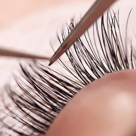 Wimpernverlängerung Classic / Volumen opt. inkl. Auffüllen für 1 Pers. München OXGE.com Special Offers, Deals & Discounts in Germany