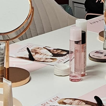 Workshop für Tages-Make-up inkl. typgerechter Hautpflege für 1-3 Pers. Würzburg OXGE.com Special Offers, Deals & Discounts in Germany
