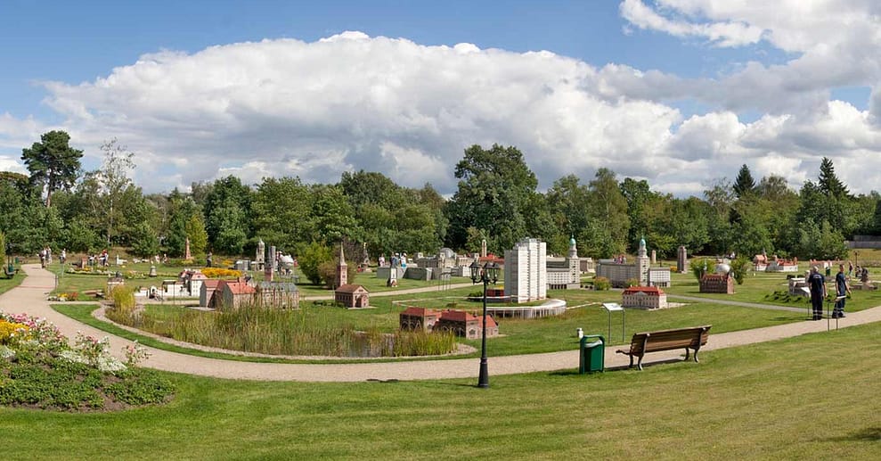 Familienticket für Modellpark Berlin OXGE.com Special Offers, Deals & Discounts in Germany