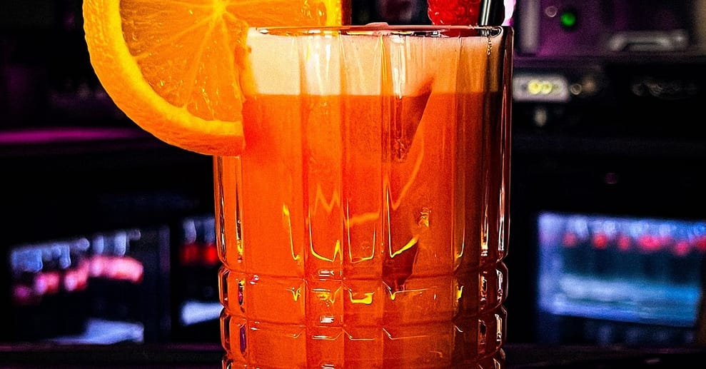 2x oder 4x Cocktail nach Wahl bei Miami Cocktailbar & Beachclub Hamburg OXGE.com Special Offers, Deals & Discounts in Germany