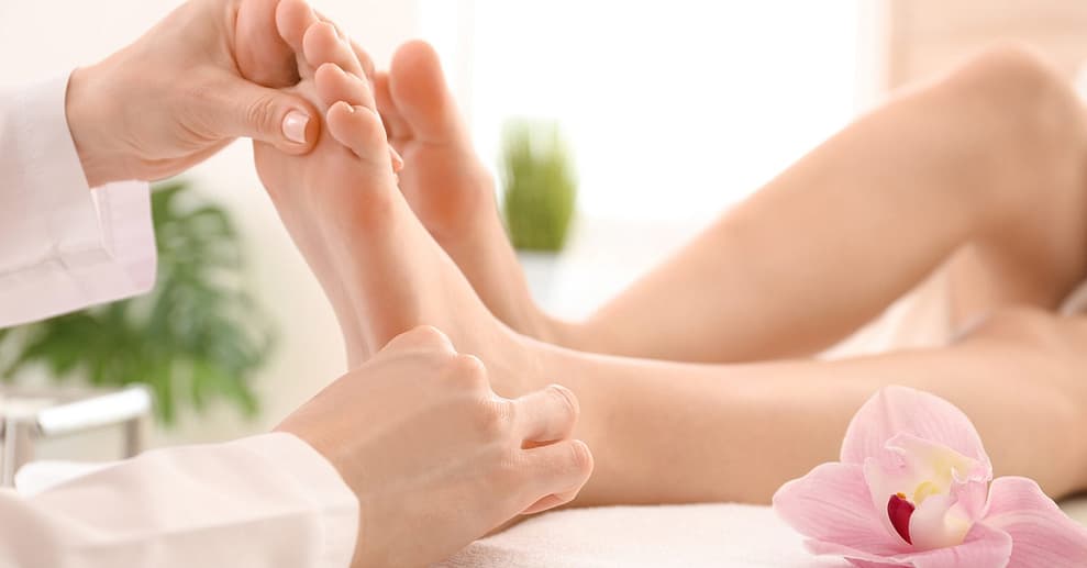 30-60 Min. Fußpflege inkl. Fußbad opt. inkl. Peeling & Massage Leipzig/Halle OXGE.com Special Offers, Deals & Discounts in Germany