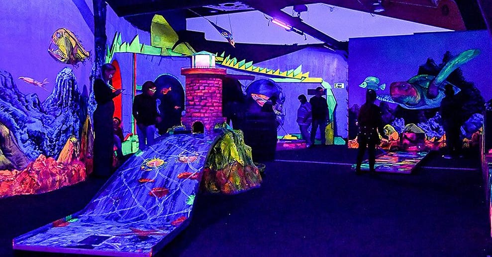 3D Neon Minigolf in Gersthofen für 2 oder 4 Personen Augsburg OXGE.com Special Offers, Deals & Discounts in Germany