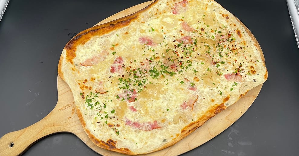 4-Gänge-Flammkuchen-Menü für 2 oder 4 Personen im Restaurant Essence Essen OXGE.com Special Offers, Deals & Discounts in Germany