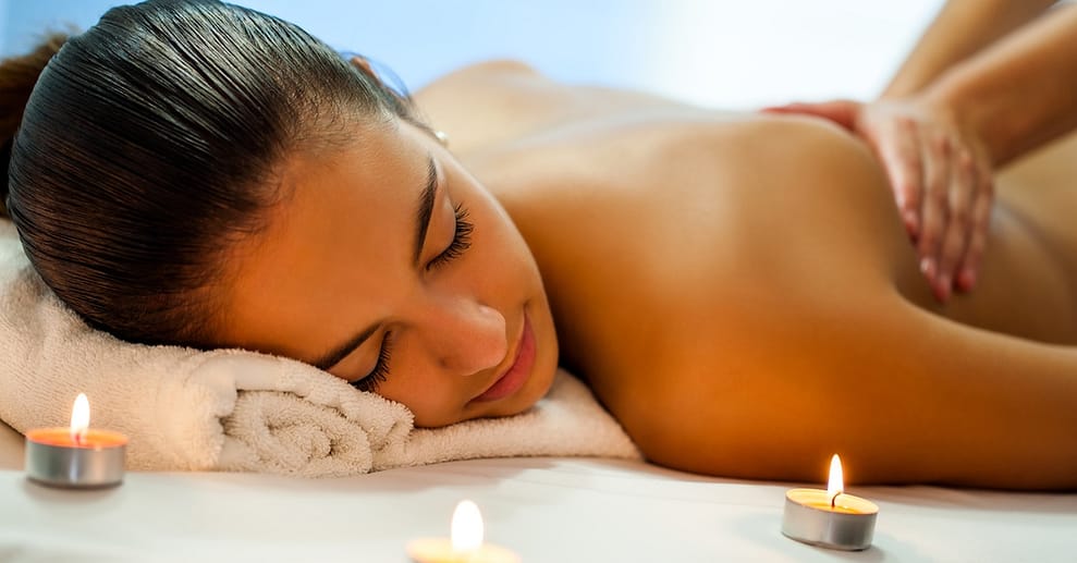 45-60 Min. Aromaöl- oder Hot-Stone-Massage für 1 Person Essen OXGE.com Special Offers, Deals & Discounts in Germany