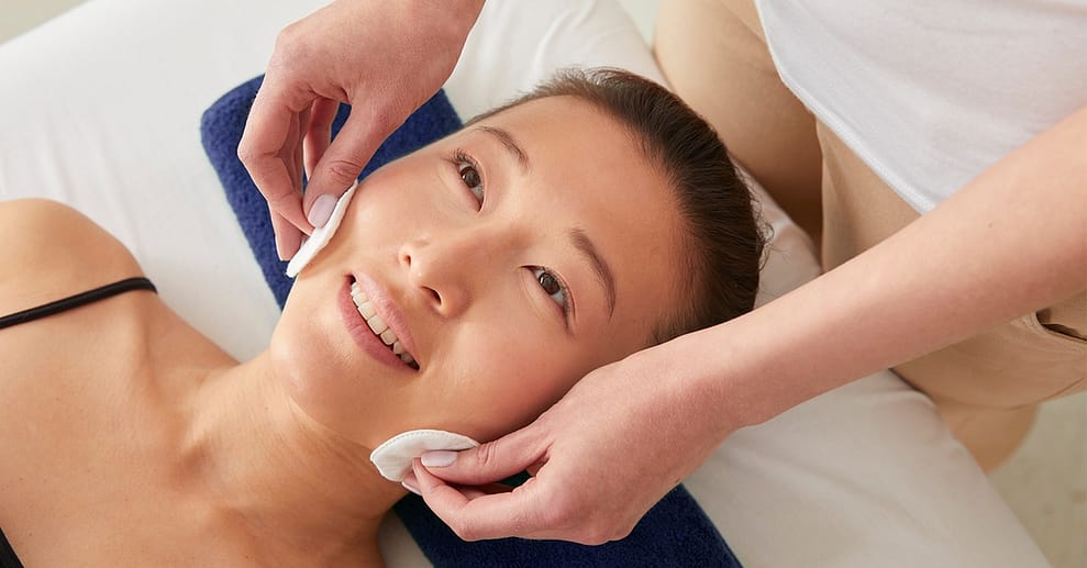 45 Min. Basic-Gesichtsbehandlung für 1 Person Köln OXGE.com Special Offers, Deals & Discounts in Germany