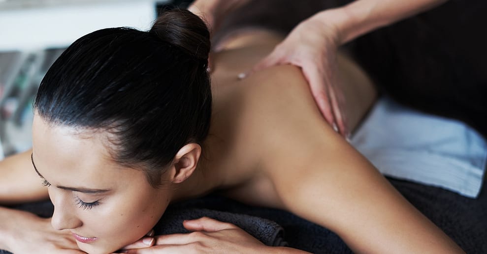 60 Min. Tiefengewebs-Massage für den ganzen Körper Berlin OXGE.com Special Offers, Deals & Discounts in Germany