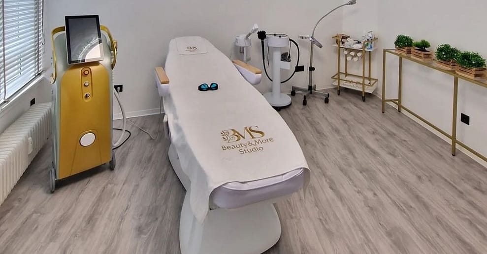Aqua-Facial- & Microneedling-Gesichtsbehandlung für 1 Person Frankfurt OXGE.com Special Offers, Deals & Discounts in Germany