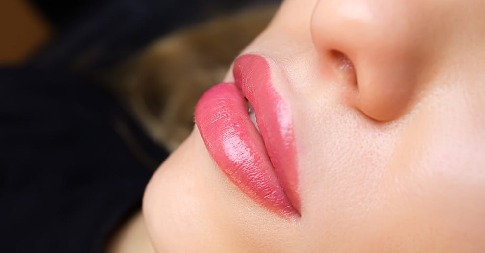 Aquarell Lips, Powder Brows oder Wimpernkranzverdichtung + Touch-Up Bochum OXGE.com Special Offers, Deals & Discounts in Germany