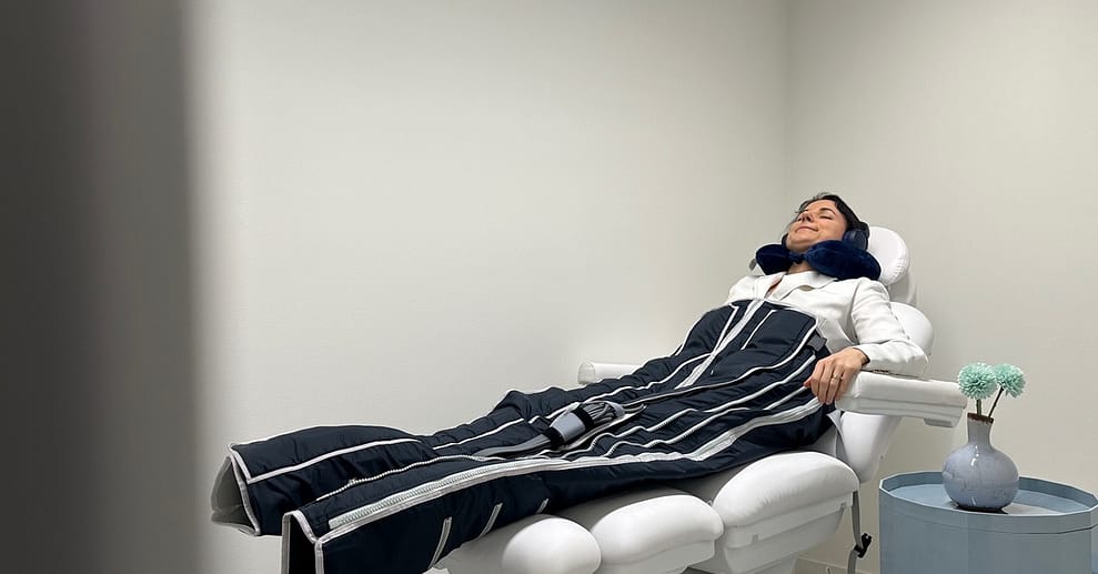 Bis zu 3x Lymph-Massage inkl. Anzug, Einweisung & Willkommensgetränk Hamburg OXGE.com Special Offers, Deals & Discounts in Germany