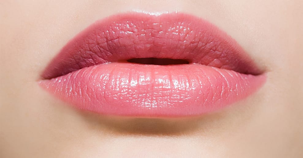 Die natürliche Schönheit unterstreichen: Lippenaufbau mit Hyaluron Düsseldorf OXGE.com Special Offers, Deals & Discounts in Germany