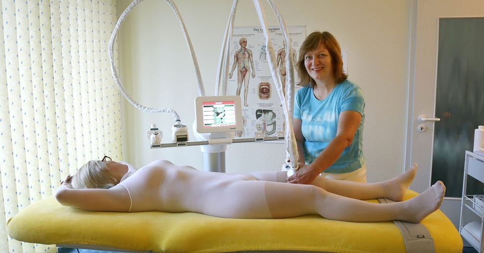 Gegen Cellulite: Vakuum-Massage Karlsruhe OXGE.com Special Offers, Deals & Discounts in Germany