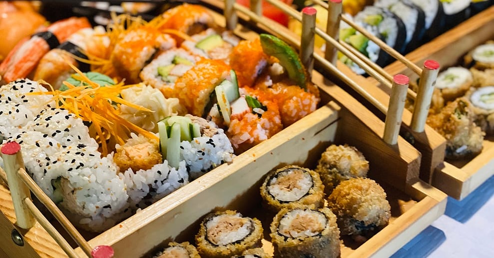 Gourmet- oder Veggi-Sushi-Platte Essen OXGE.com Special Offers, Deals & Discounts in Germany