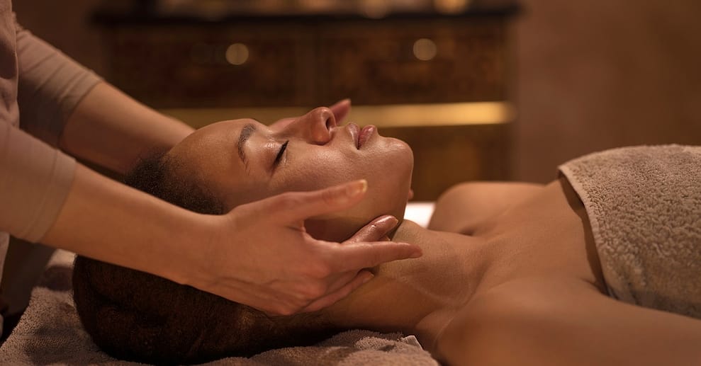 Gua-Sha-Gesichts-Massage Berlin OXGE.com Special Offers, Deals & Discounts in Germany