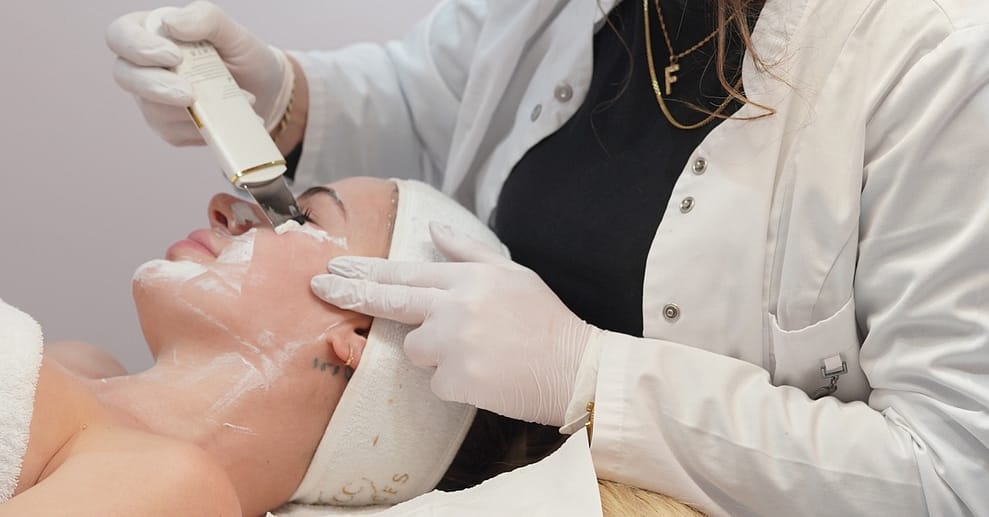 Klassische Gesichtsbehandlung mit Wimpernlifting/ Augenbrauenstyling Frankfurt OXGE.com Special Offers, Deals & Discounts in Germany
