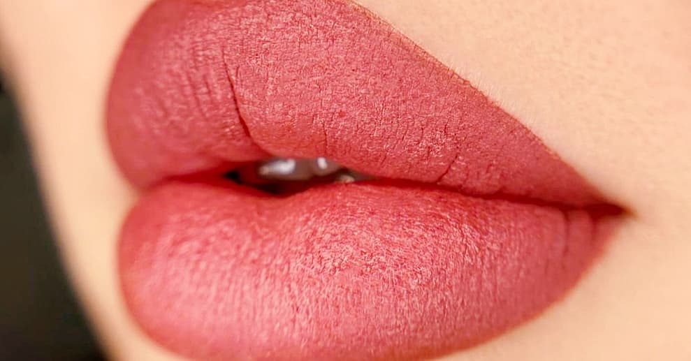 Leichte Schattierung oder Permanent Make-up für die Lippen für 1 Pers. München OXGE.com Special Offers, Deals & Discounts in Germany