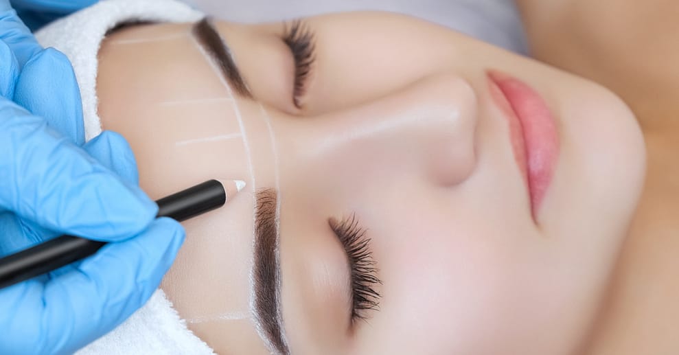 Makellose Augenbrauen dank Microblading, inklusive Nachbehandlung Berlin OXGE.com Special Offers, Deals & Discounts in Germany