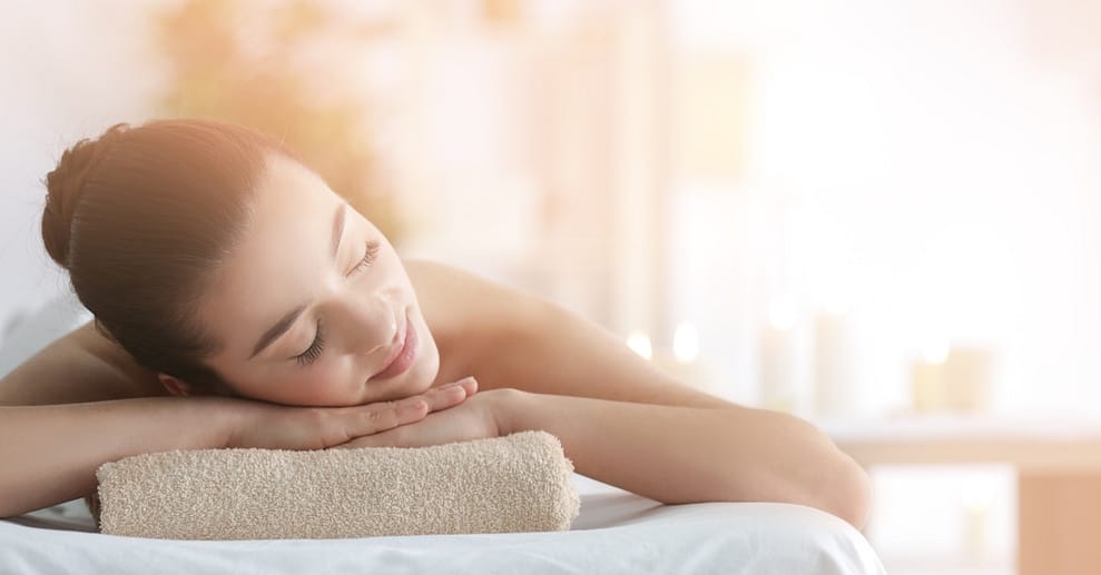 Peeling opt. inkl. Massage, Mani-/Pediküre, Wimpern & Augenbrauen München OXGE.com Special Offers, Deals & Discounts in Germany