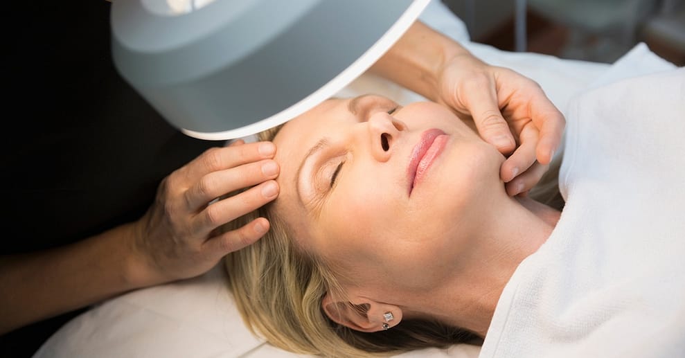 Plasma-Lift an den Augenlidern Berlin OXGE.com Special Offers, Deals & Discounts in Germany