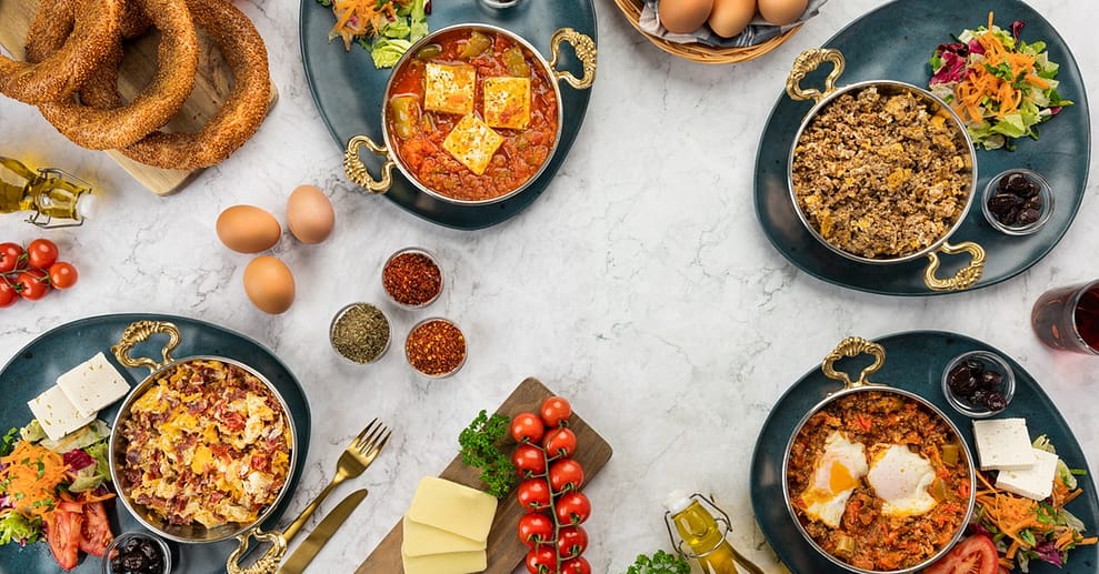 Reichhaltiges, türkisches Frühstück für 1, 2 oder 4 Personen Berlin OXGE.com Special Offers, Deals & Discounts in Germany