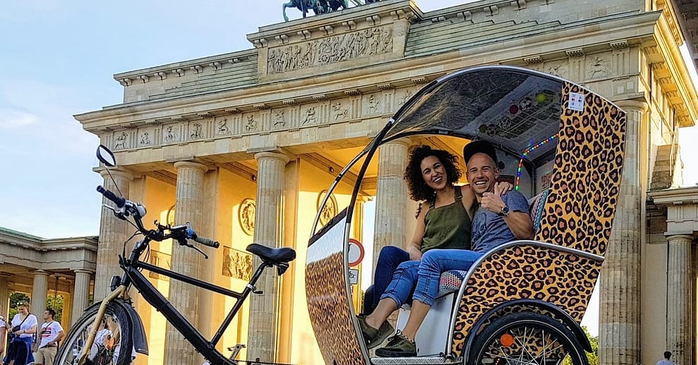 Rickshaw Tour für 2 Pers. / Party Bike Tour für bis zu 6 Pers. bei Rickshaw Sightseeing Berlin (bis Berlin OXGE.com Special Offers, Deals & Discounts in Germany