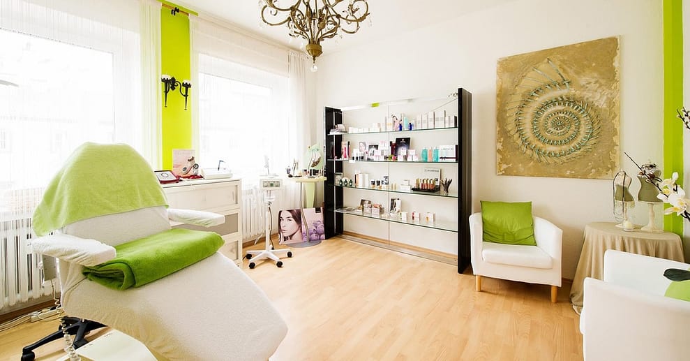 Strahlend schön: Gesichtsbehandlung nach Wahl Düsseldorf OXGE.com Special Offers, Deals & Discounts in Germany