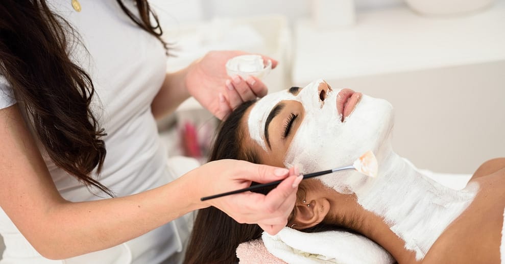 Gesichts- oder Körperbehandlung bei Luxury Line Kosmetik München OXGE.com Special Offers, Deals & Discounts in Germany
