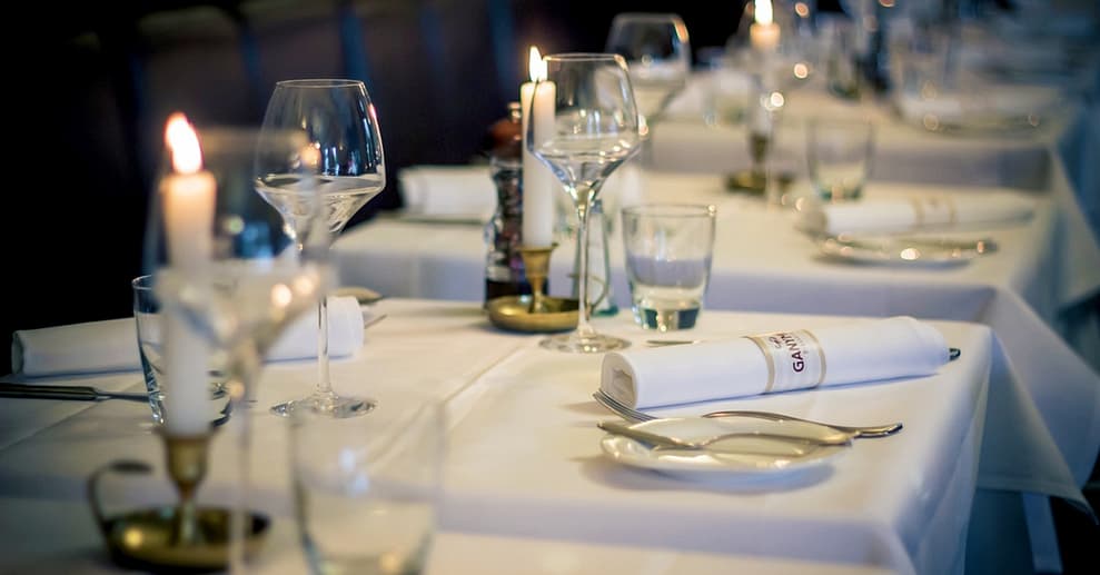 Unvergessliches Candle-Light-Dinner mit 3 oder 4 Gängen für 2 Personen Berlin OXGE.com Special Offers, Deals & Discounts in Germany