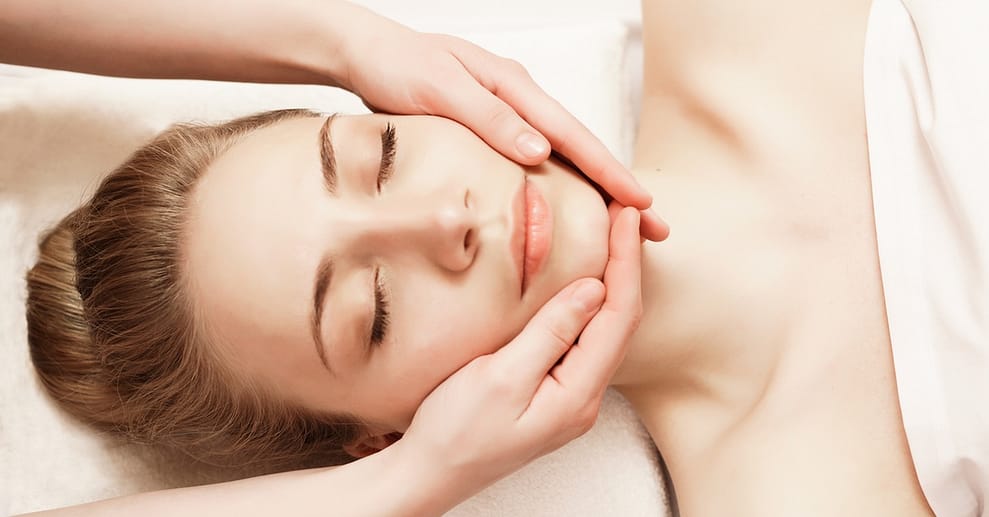 Verwöhne dich mit exklusiven Gesichtsbehandlungen für pure Entspannung Essen OXGE.com Special Offers, Deals & Discounts in Germany