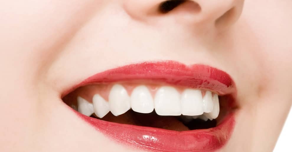 Wertgutschein über 79 € anrechenbar auf kosmetisches Zahn-Bleaching Köln OXGE.com Special Offers, Deals & Discounts in Germany