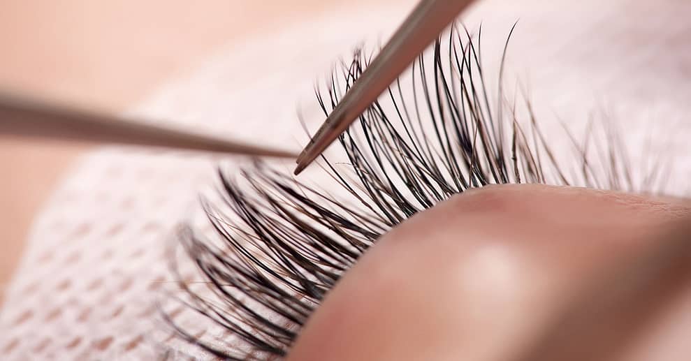 Wimpernverlängerung Classic / Volumen opt. inkl. Auffüllen für 1 Pers. München OXGE.com Special Offers, Deals & Discounts in Germany