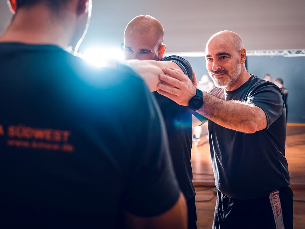 1 Probemonat Krav Maga für ein Kind, Teen oder Erwachsener Mannheim OXGE.com Special Offers, Deals & Discounts in Germany